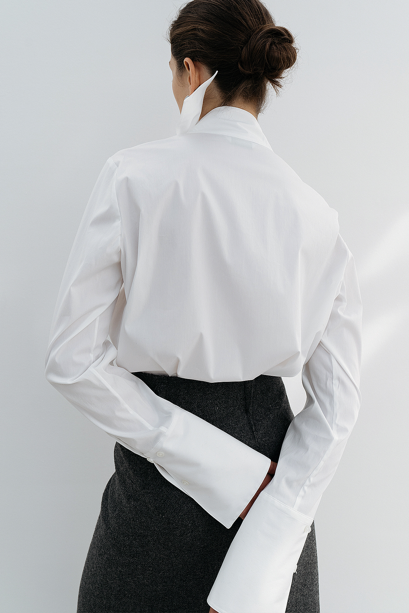 HIGH QUALITY LINE - Carol Tie-Neck Cuffs Shirt (WHITE)